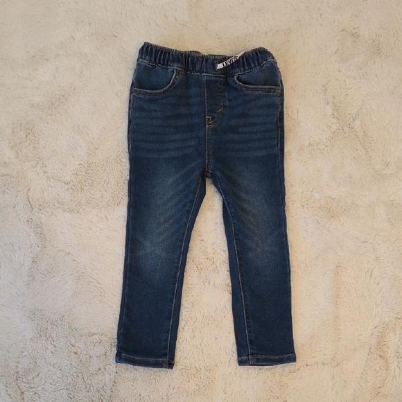 Levi's Other - Levi's Kids Dark Blue Jeans